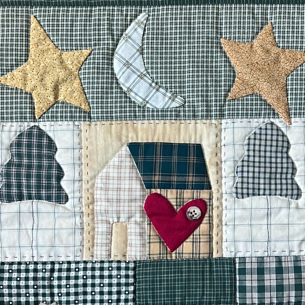 Handmade Hand Stitched Patchwork Appliqué Quilted Wall Hanging Table Topper - Picture 2 of 14